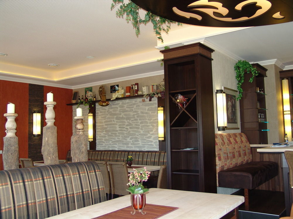 M13 Hotel Riol Dış mekan fotoğraf