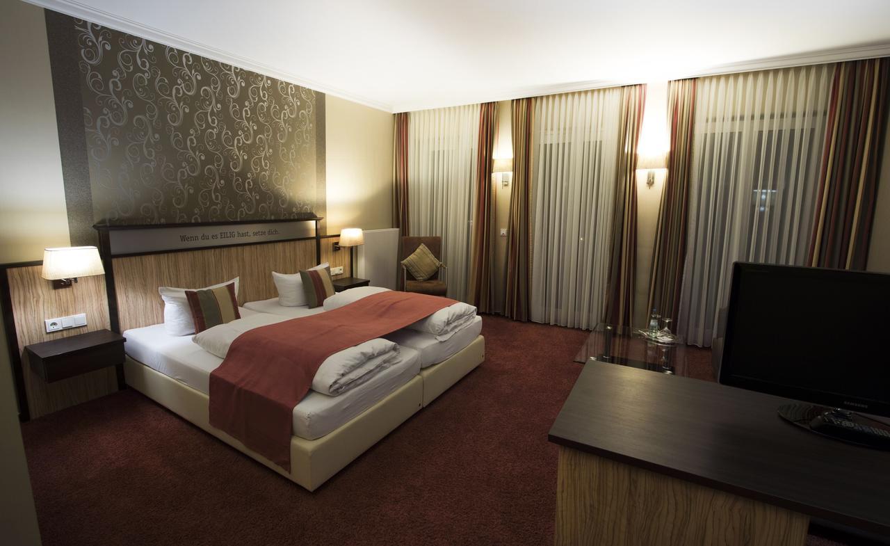 M13 Hotel Riol Dış mekan fotoğraf