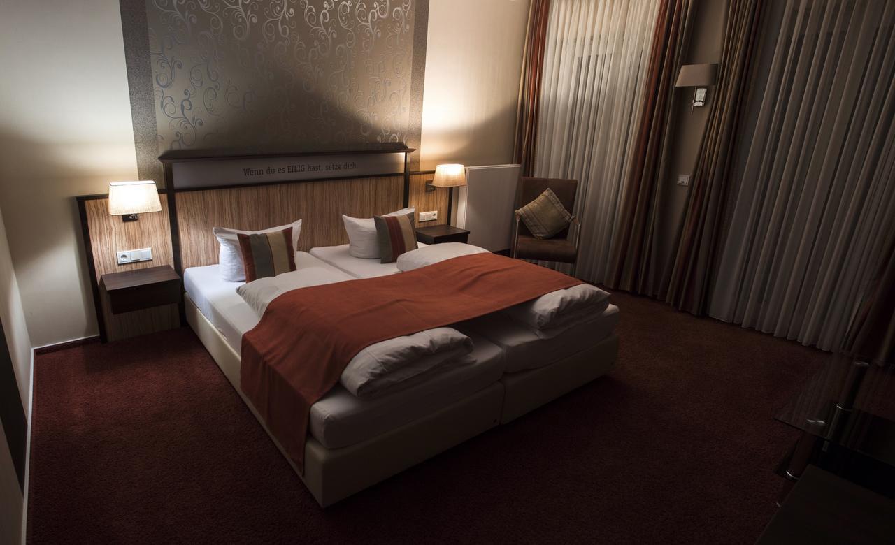M13 Hotel Riol Dış mekan fotoğraf