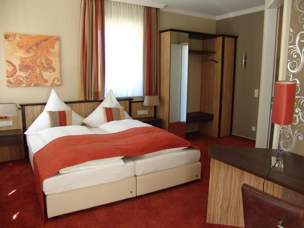 M13 Hotel Riol Oda fotoğraf